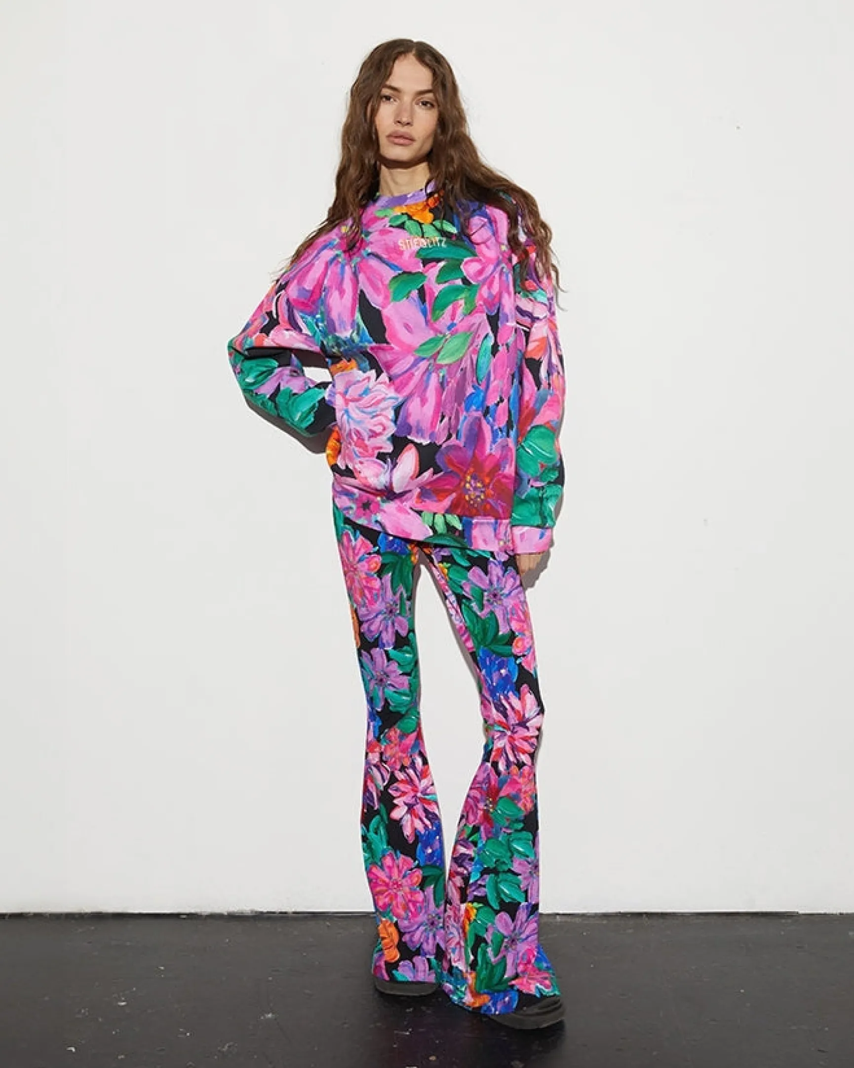 Neveah Flared Broek | Pink