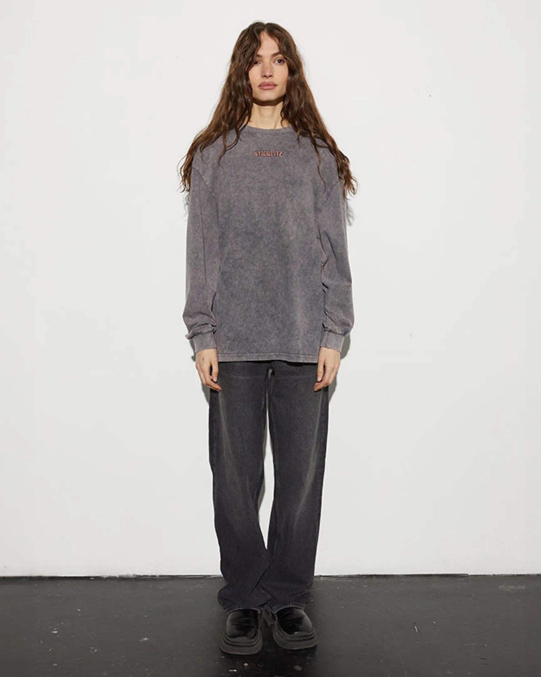 Worn Out Skate Longsleeve | Washed Grey